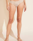 Anouk Thong - Nude